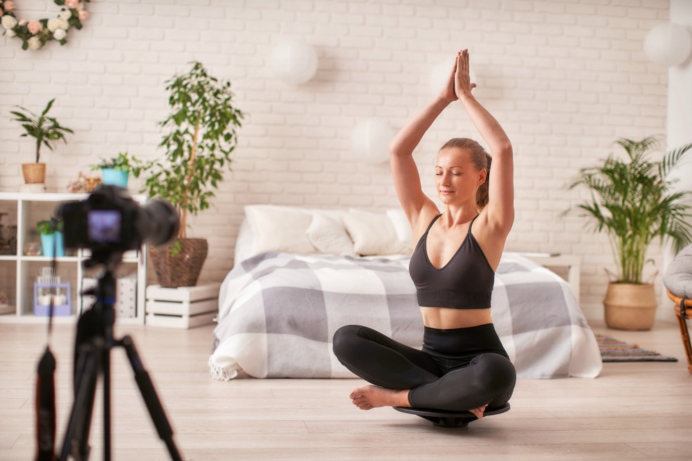 Offer Online Fitness Workouts To Make Money During Coronavirus