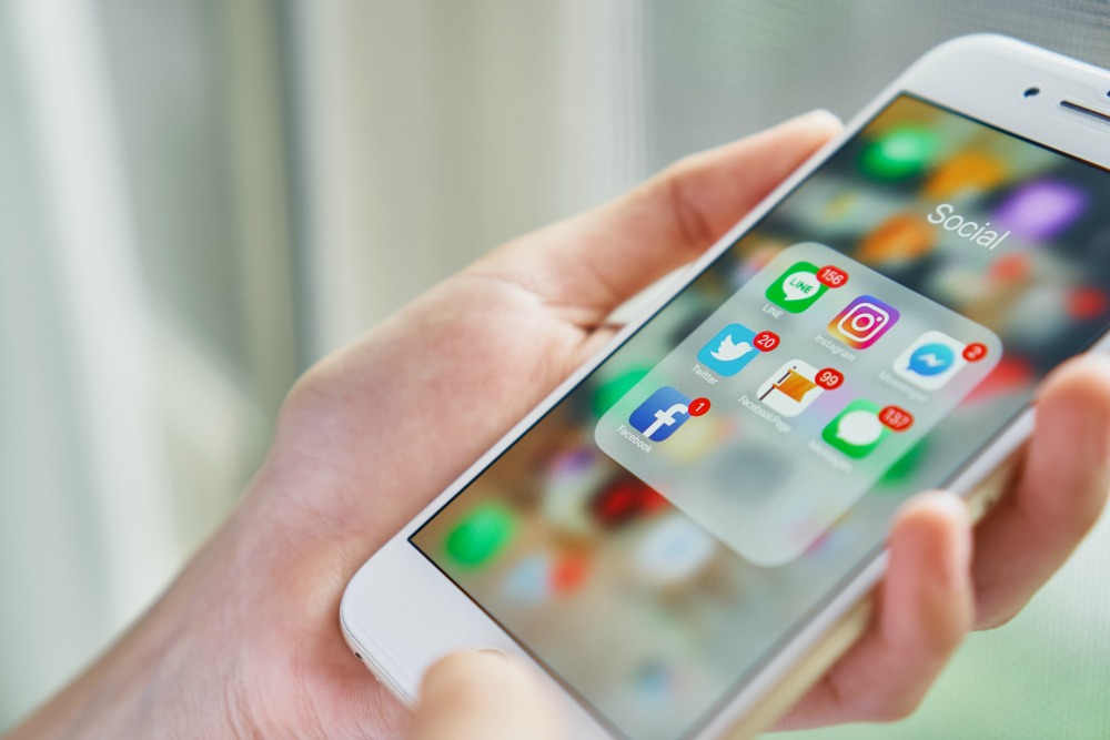 Upgrade Your iPhone for Worthy Instagram Photos