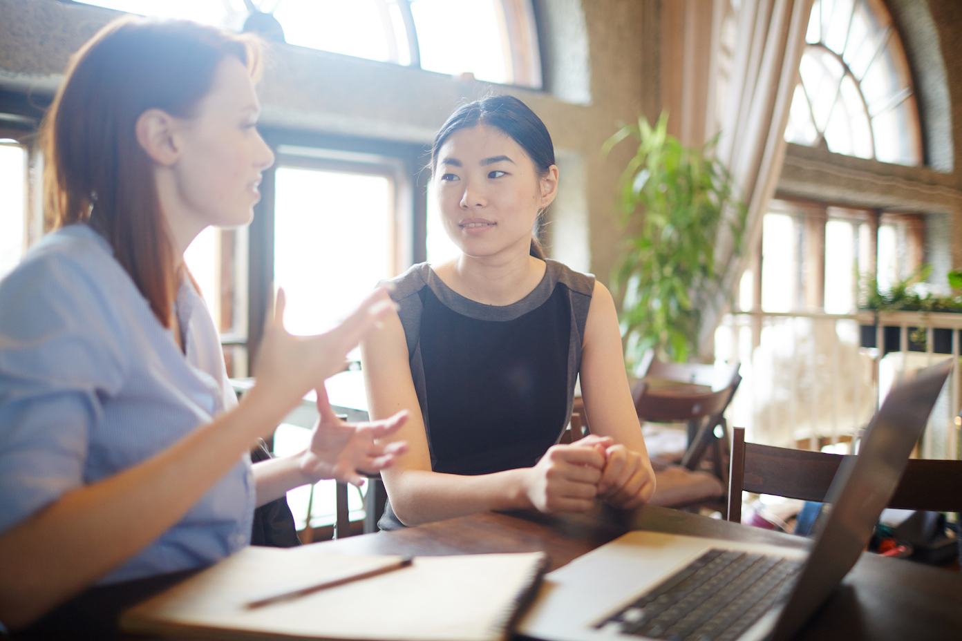 Signs Of a Bad Listener with Different Listening Styles