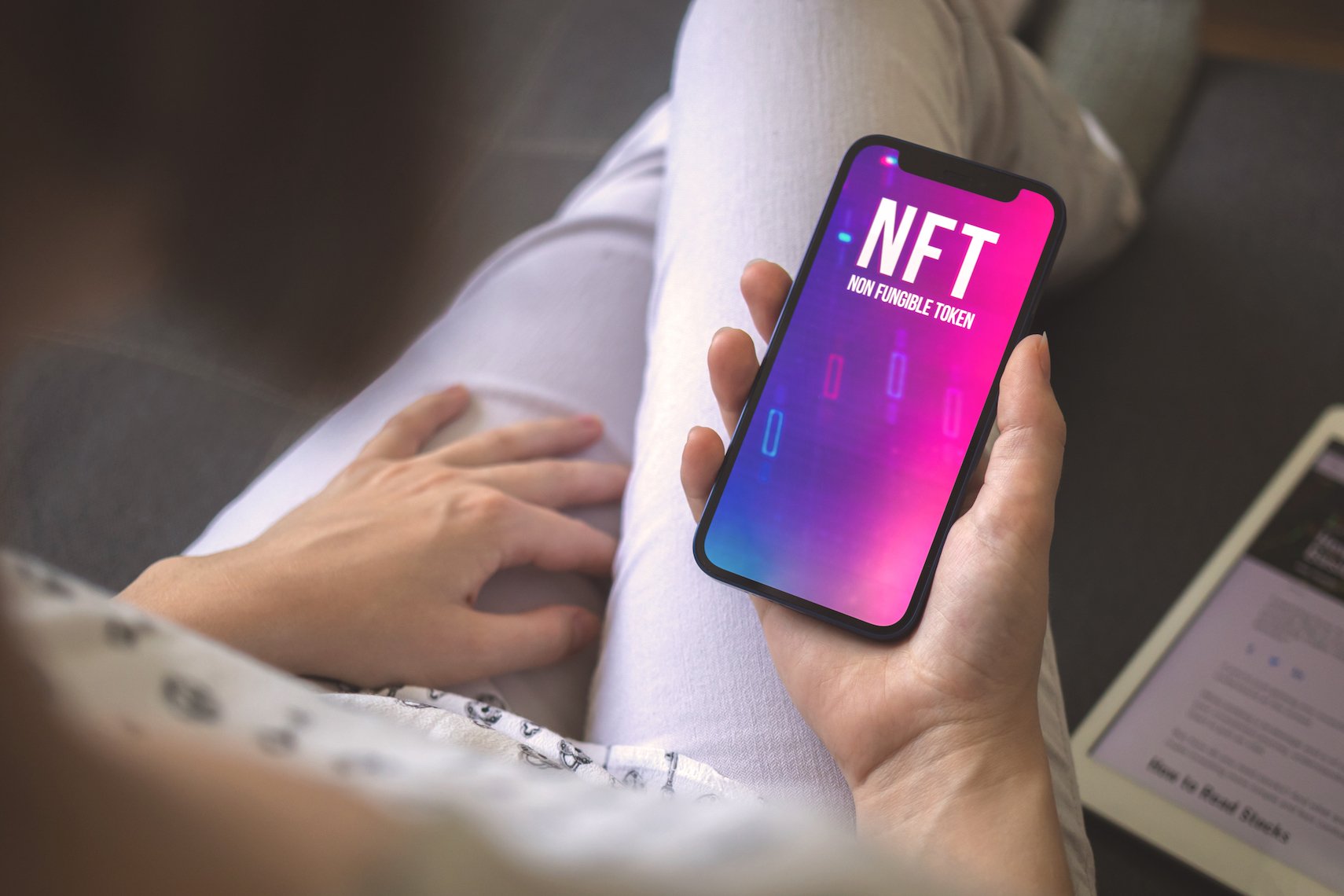 NFTS for Dummies are Non-fungible token and hot right now